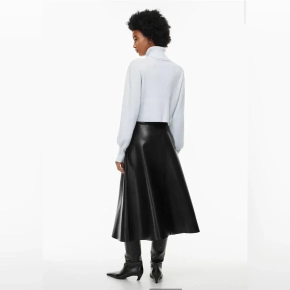 NWT Aritzia Wilfred Rebecca Turtleneck Sweater Merino Wool Frozen Grey Small - Picture 6 of 16